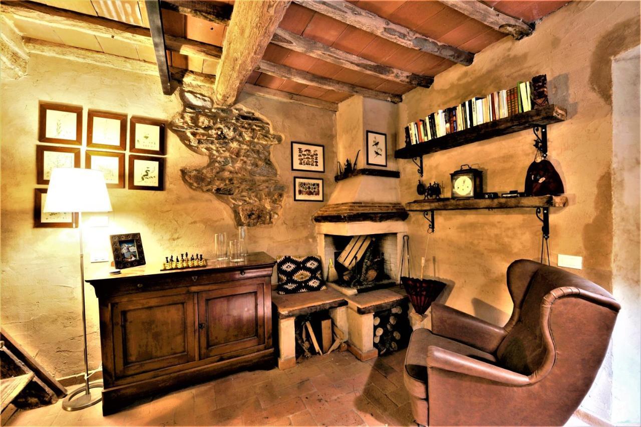 Incantevole Casa Sul Fiume, Relax E Natura Ai Piedi Della Alpi Apuane Massa Kültér fotó